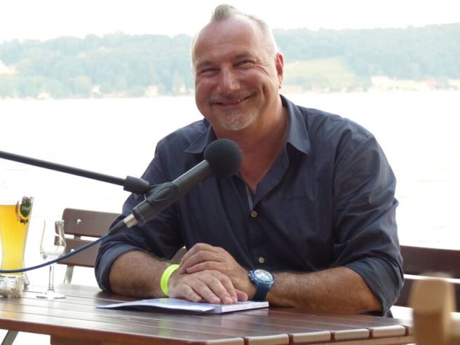 UCU-njS728SrVyv6i-9W9kQs2eSFXALS-AlALpl2sKQ